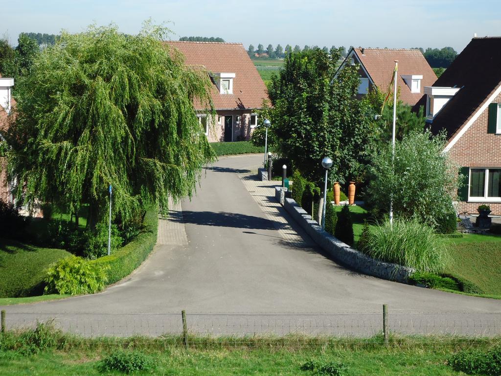 Huize Polderzicht Aan Het Grevelingenmeer Battenoord Exterior foto